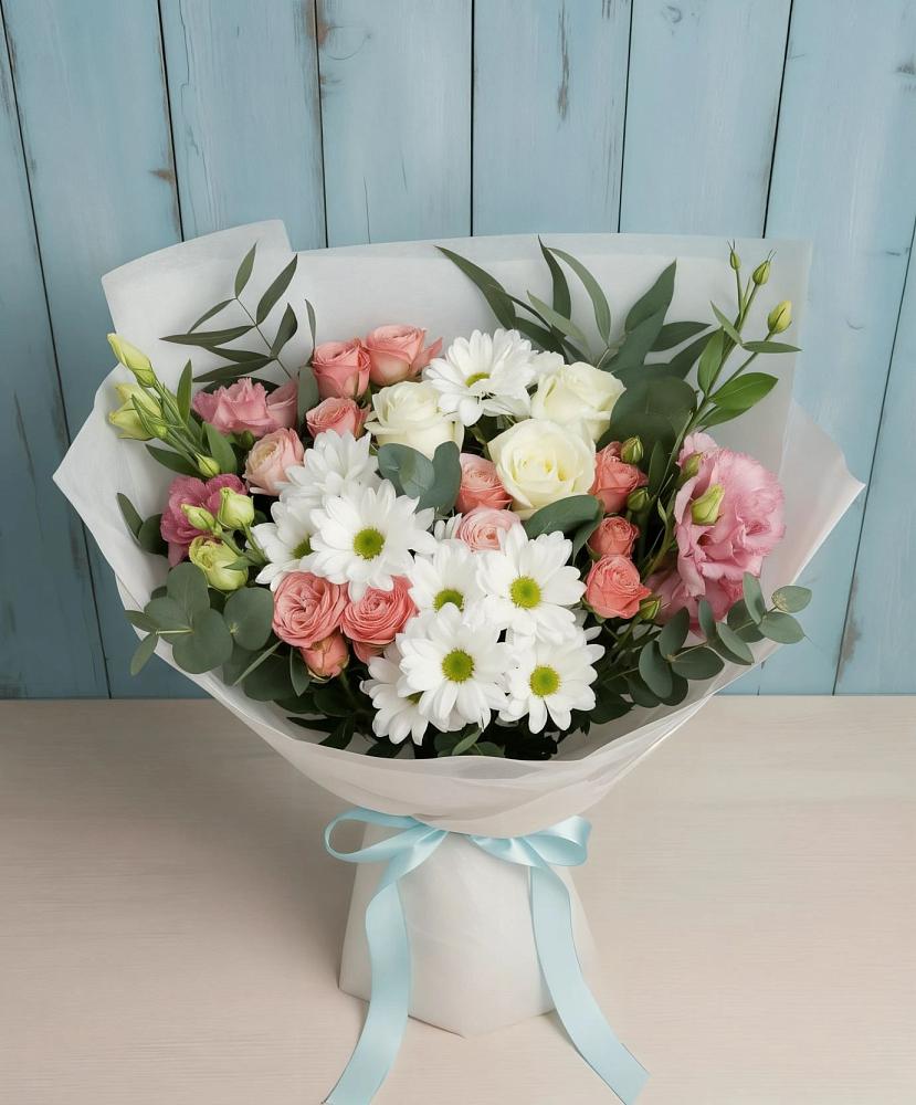 Букет цветов из: Розы, Лизиантусы и Хризантемы в Новоселицком
