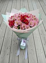 Букет цветов из:  Альстромерии #REPLACE_PRED# Новоселицком